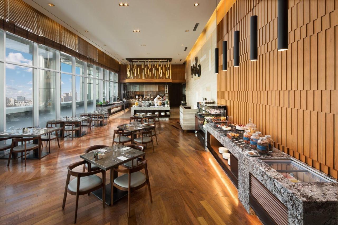 Courtyard By Marriott Seoul Times Square Hotell Exteriör bild