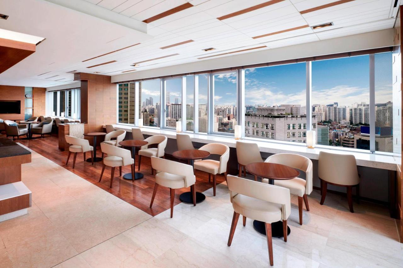Courtyard By Marriott Seoul Times Square Hotell Exteriör bild